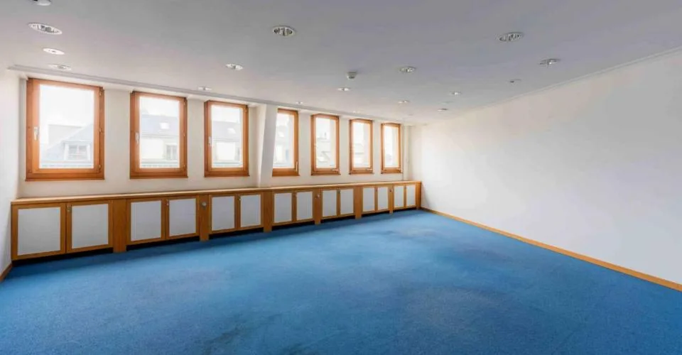 Gare Cornavin - CHF 410.--m2-an - Bureau au 5ème-6ème étage de 266m²
