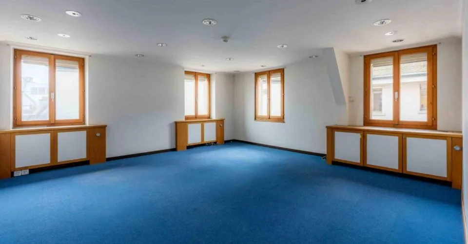 Gare Cornavin - CHF 410.--m2-an - Bureau au 5ème-6ème étage de 266m²