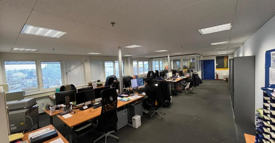 Bureau de 96m² à Vernier