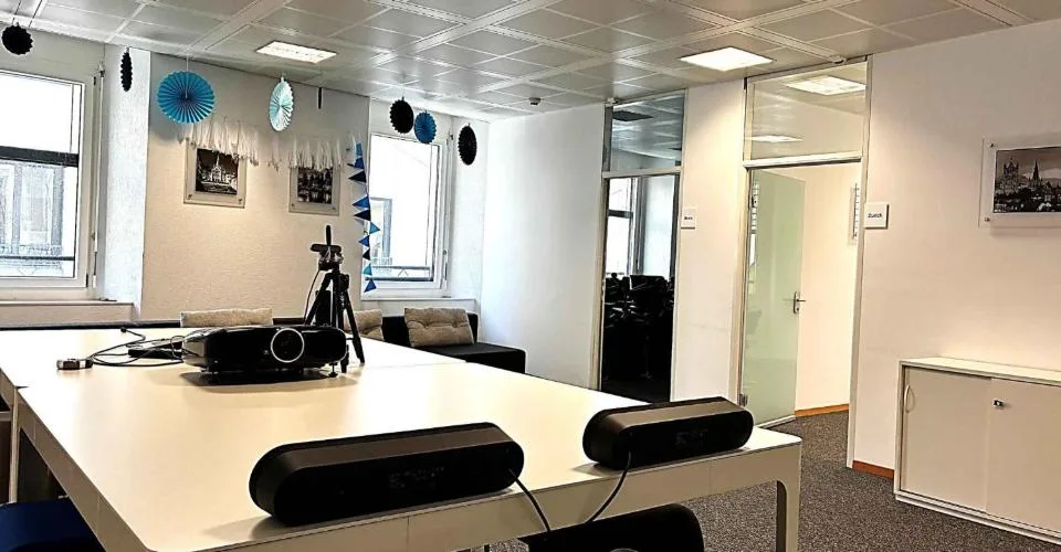 Saint-Gervais - Mont-Blanc - CHF 550.--m2-an - Bureaux de standing de 110m2