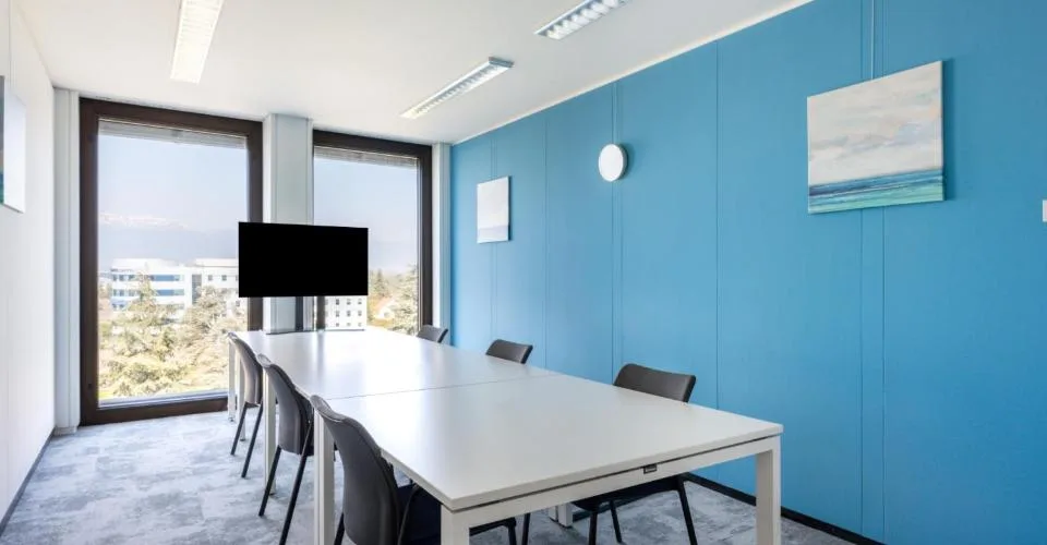 Bureau privé pour 10 à Regus Balexert Tower