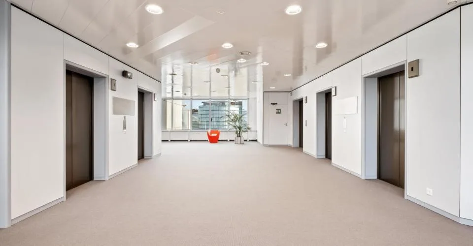 A louer - Lumineux bureaux plug and play