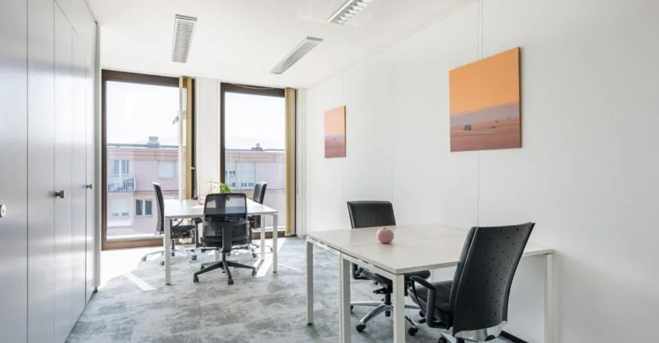 Bureau privé pour 5 à Regus Balexert Tower