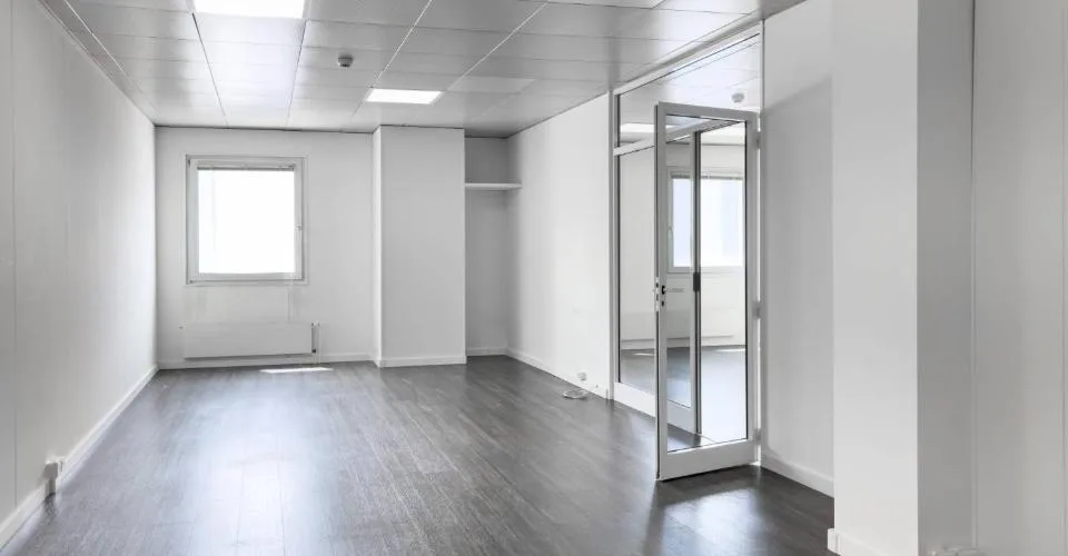 Surface de bureaux-ateliers de 337m2 à Satigny
