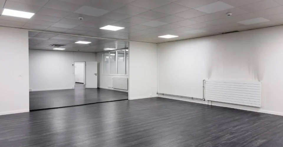 Surface de bureaux-ateliers de 337m2 à Satigny