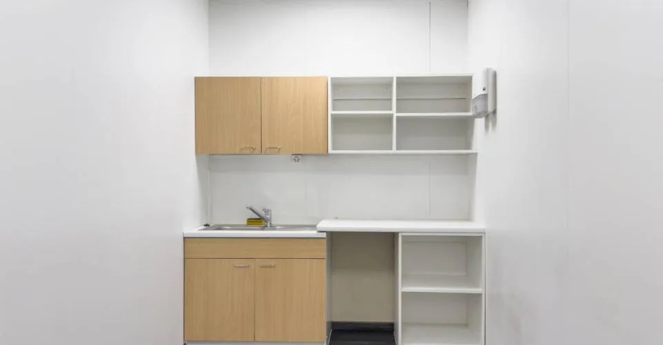 Surface de bureaux-ateliers de 337m2 à Satigny
