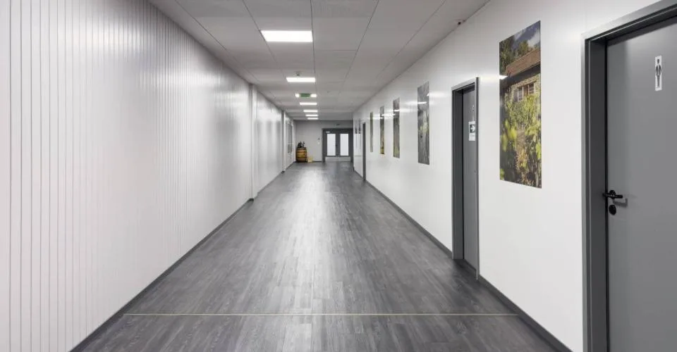 Surface de bureaux-ateliers de 337m2 à Satigny
