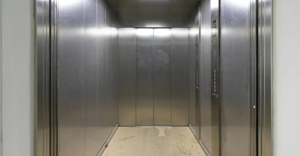 Magnifique surface de 500 m2 au 2ème étage d'un bâtiment moderne