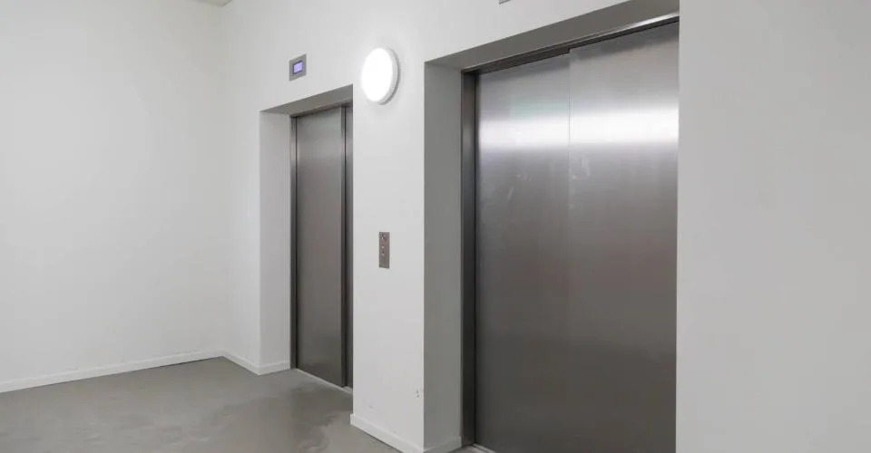 Magnifique surface de 500 m2 au 2ème étage d'un bâtiment moderne