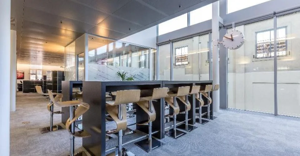 Vos équipes au point de connexion le plus puissant de Genève