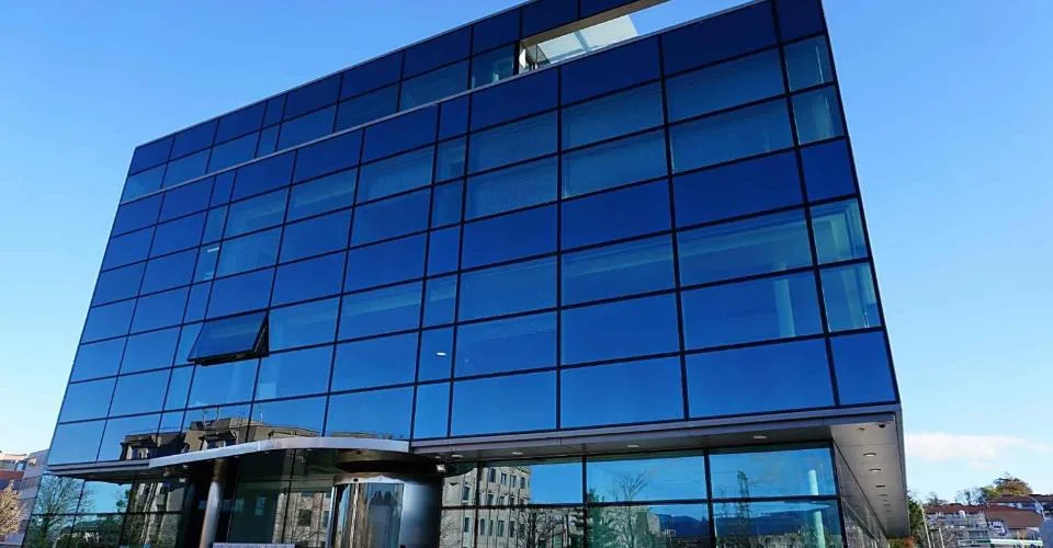Grand-Saconnex - CHF 320.--m2-an - Loyer progressif attractif - Bureaux d'environ 230m2