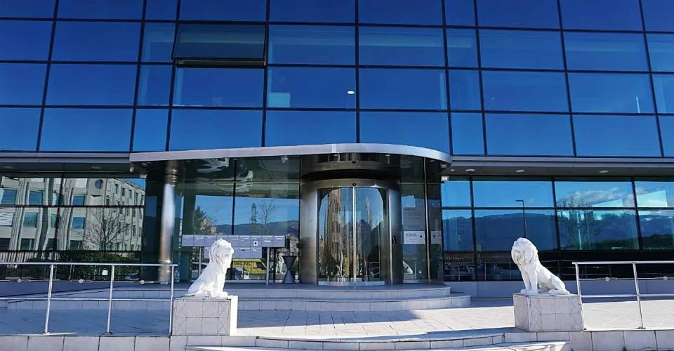 Grand-Saconnex - CHF 320.--m2-an - Loyer progressif attractif - Bureaux d'environ 230m2