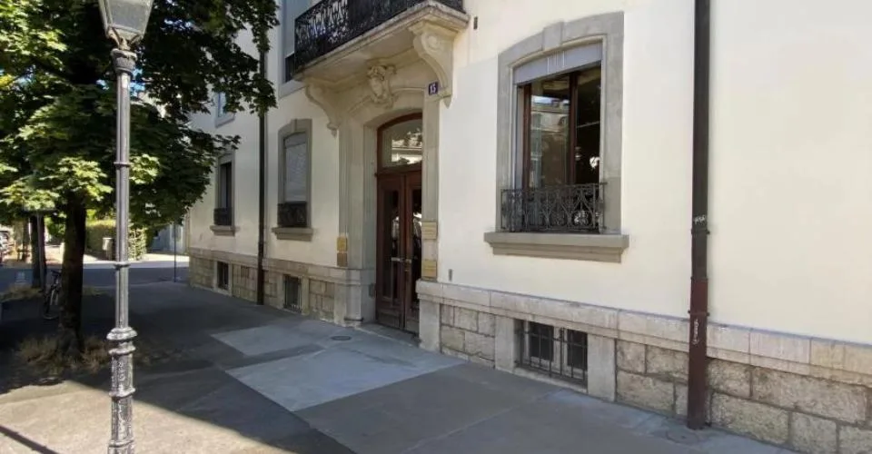 Surface de bureaux entre Malagnou et Florissant