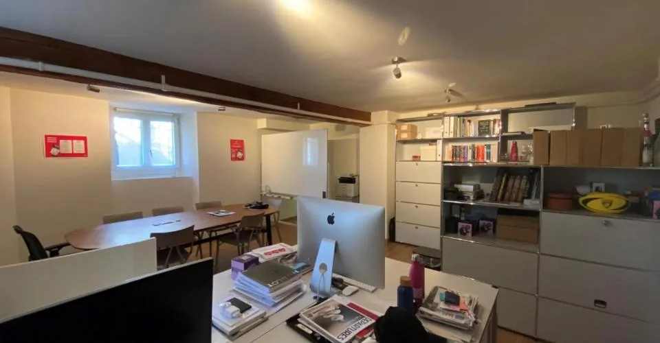 Surface de bureaux entre Malagnou et Florissant