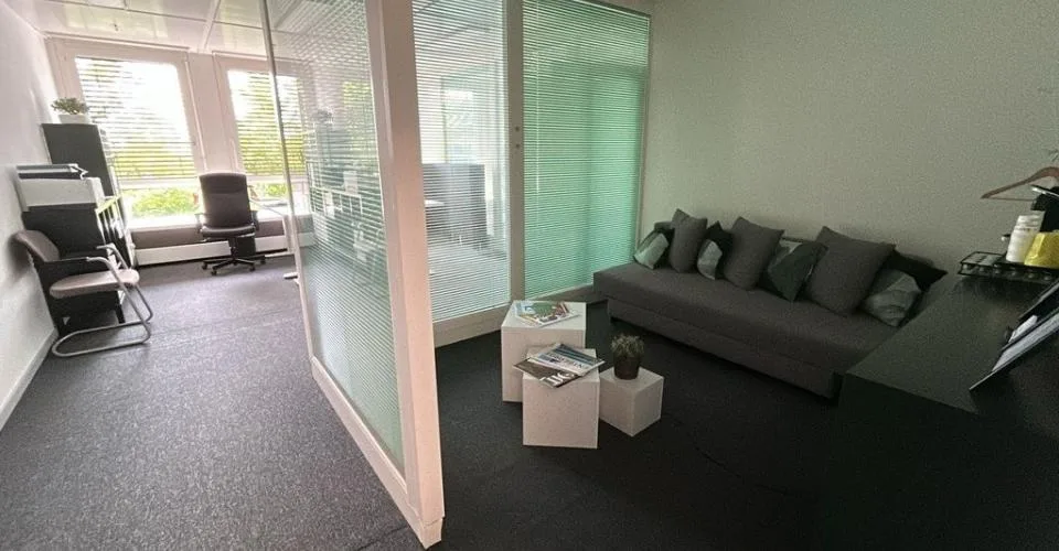 Surface Bureau 60 m2 - 3ème étage