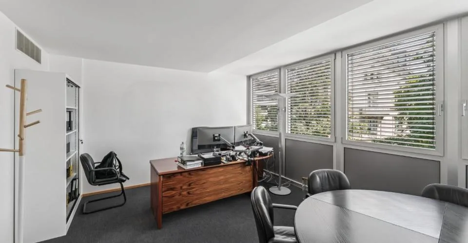 A louer - bureaux disposant d'une situation centrale