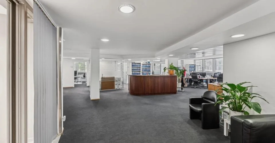A louer - bureaux disposant d'une situation centrale