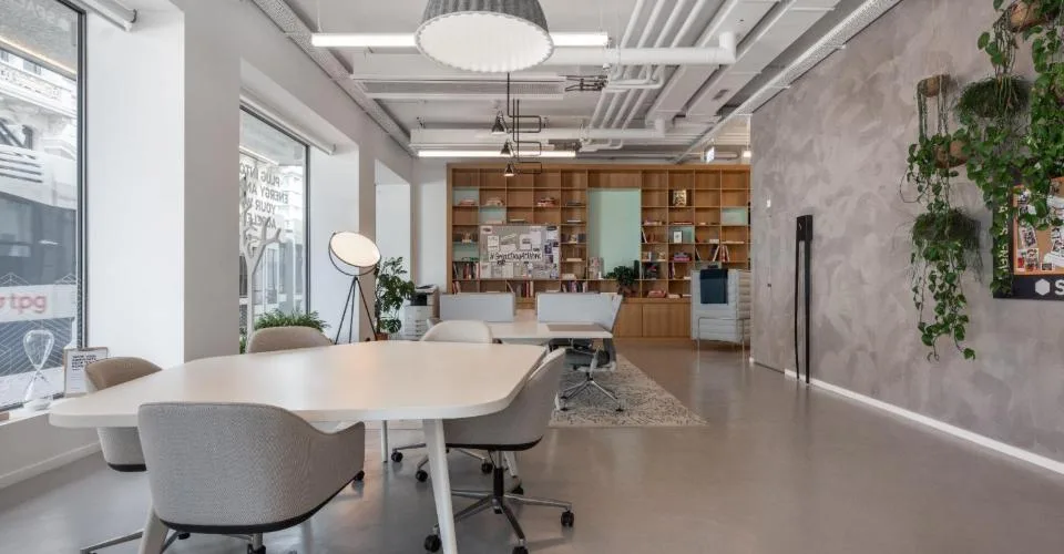 Bureau professionnel flexible à Spaces Quai de l'Ile