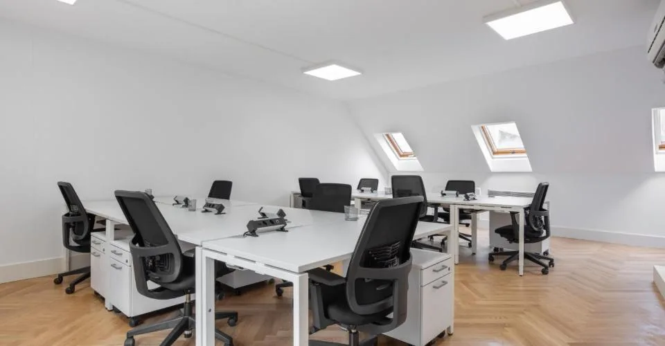 Bureau privé pour 5 à Signature Rhone