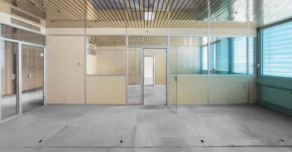 Surface d'atelier ou bureau de 231 m² à Carouge