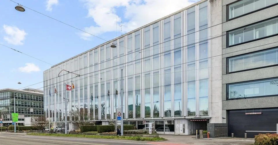 BUREAUX PLUG & WORK 269 m² | Quartier Pont Rouge