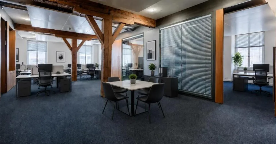 Bureaux à la place du Molard