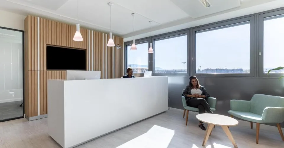 Bureau privé pour 5 à Regus Nations