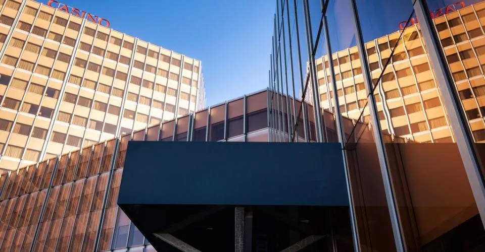Bureaux rénovés de 161 m2 au 5ème étage