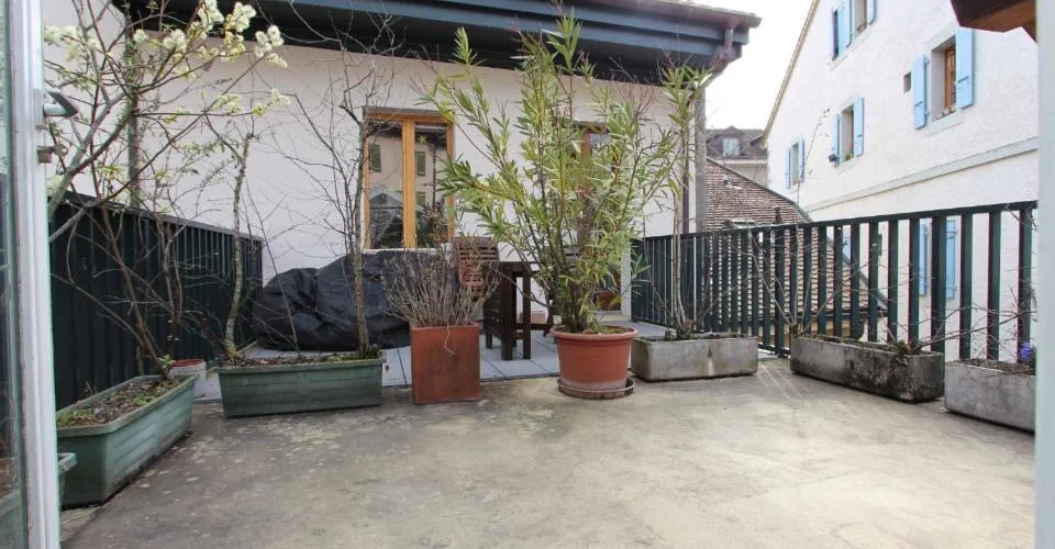 Bureau sous combles au centre du Vieux-Chêne