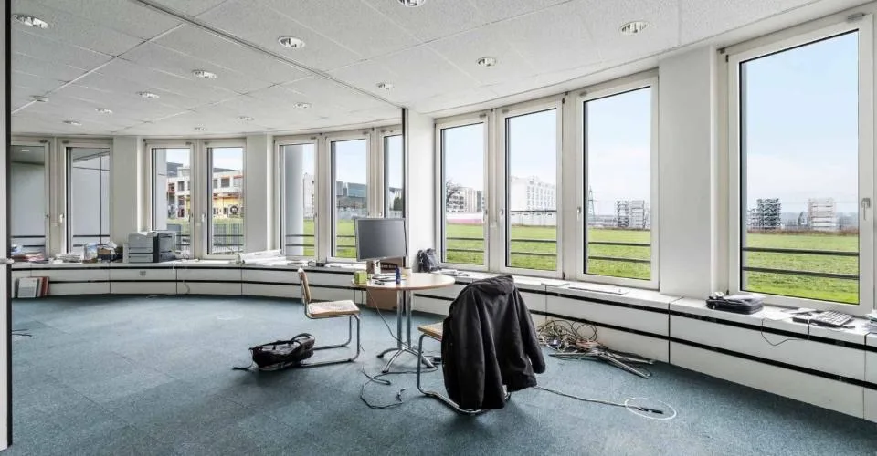 Bureaux de 73 m2 - lumineux à proximité de l'aéroport et de la Place des Nations