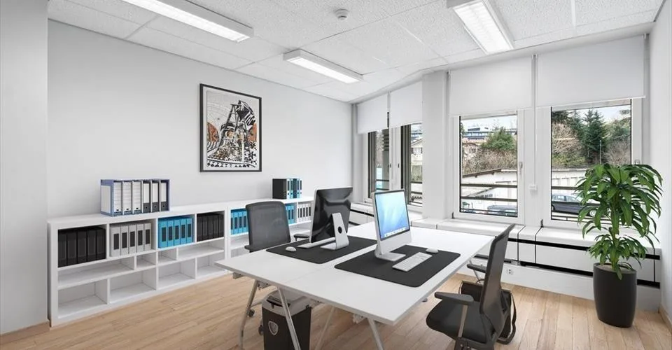 Bureaux à louer - env. 66 m2 à proximité de l'aéroport