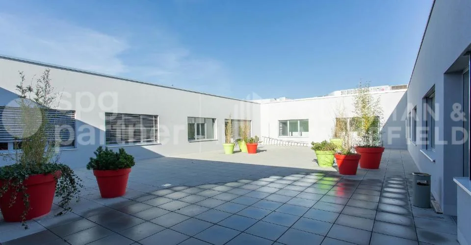 Grenet 21 - Bureaux modernes avec terrasse