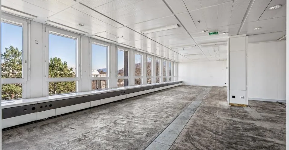 Bureaux efficient dans un immeuble avec services – Lancy