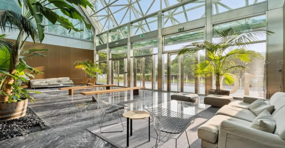 Lancy - bureaux modernes aménagés