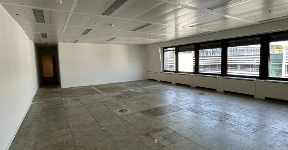 Belle surface de 85 m2 - GBC - Petit-Lancy