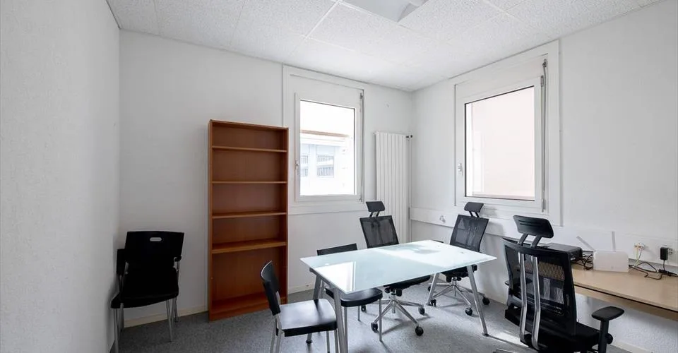 Bureaux aménagés de 290 m2 en zone FTI