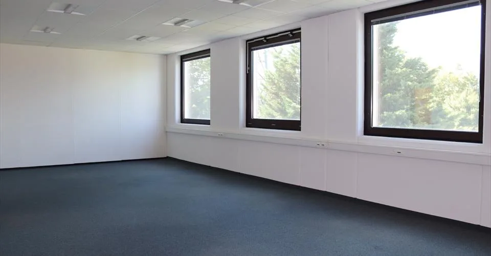 ZI ZIMEYSA - Satigny - Bureaux de 400 m2