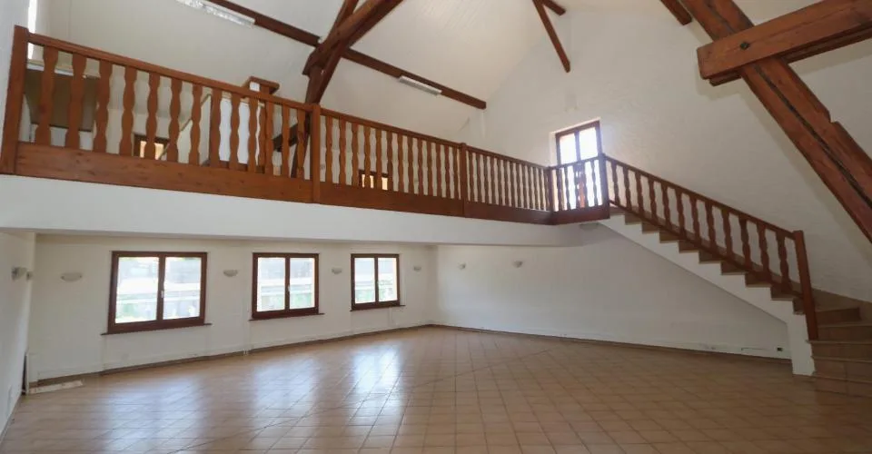 Bureaux-Locaux au coeur de la campagne genevoise