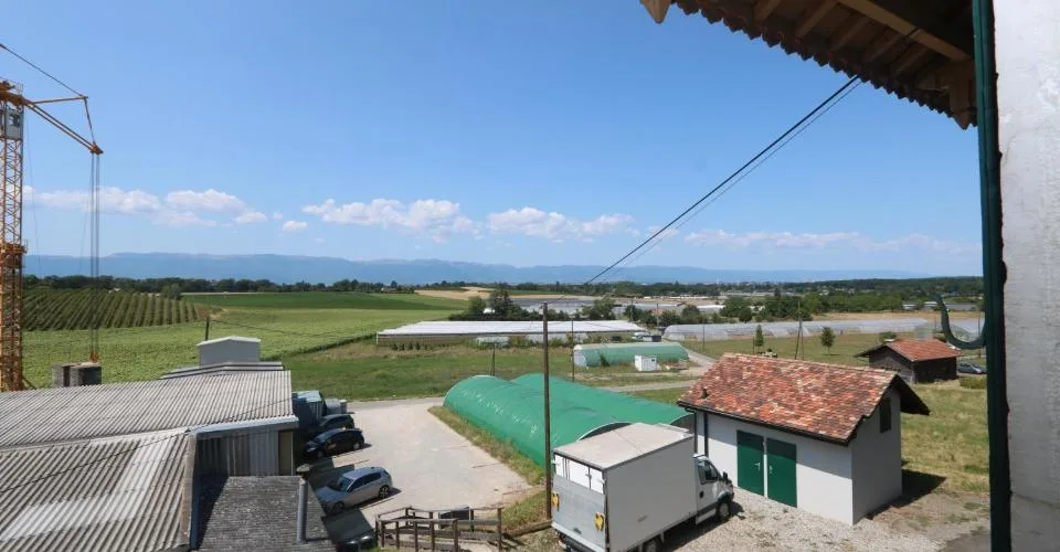 Bureaux-Locaux au coeur de la campagne genevoise