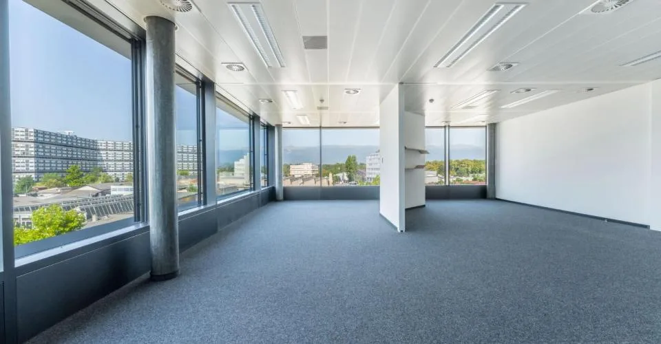 Surface administrative de 292 m² au 4? étage - grands plateaux de bureaux lumineux et modulables