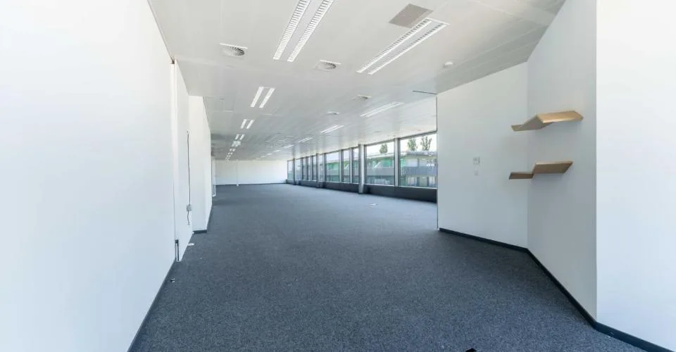 Surface administrative de 292 m² au 4? étage - grands plateaux de bureaux lumineux et modulables