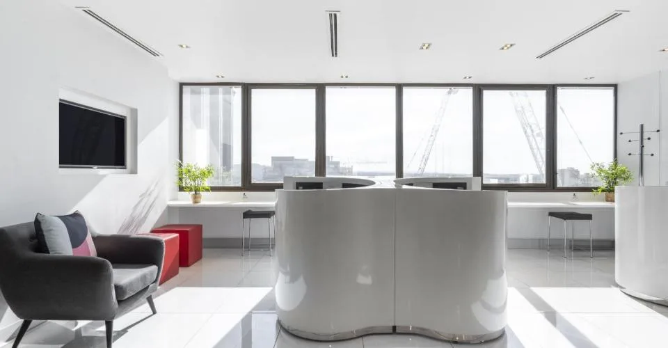 Bureau privé pour 5 à Regus Versoix Station Lakeside