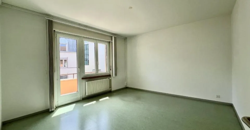 À louer à Delémont bureau de 6 pièces au 2ème étage