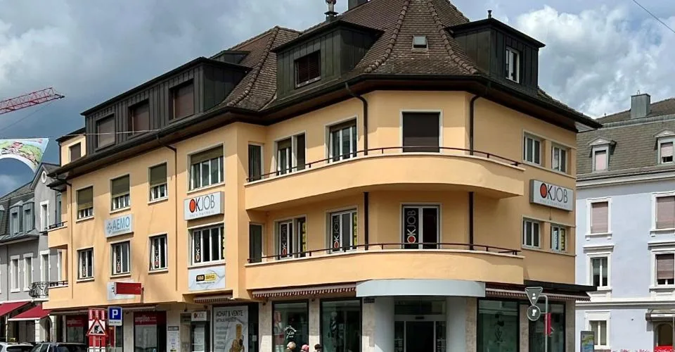 À louer à Delémont bureau de 6 pièces au 2ème étage