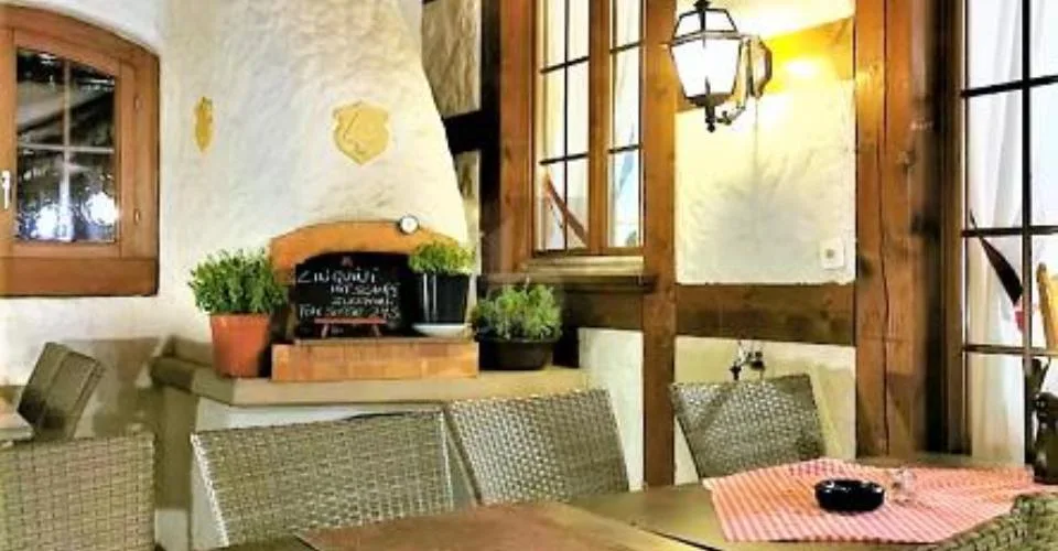 RESTAURANT - LÄNDLICH, RUSTIKAL, CHARMANT