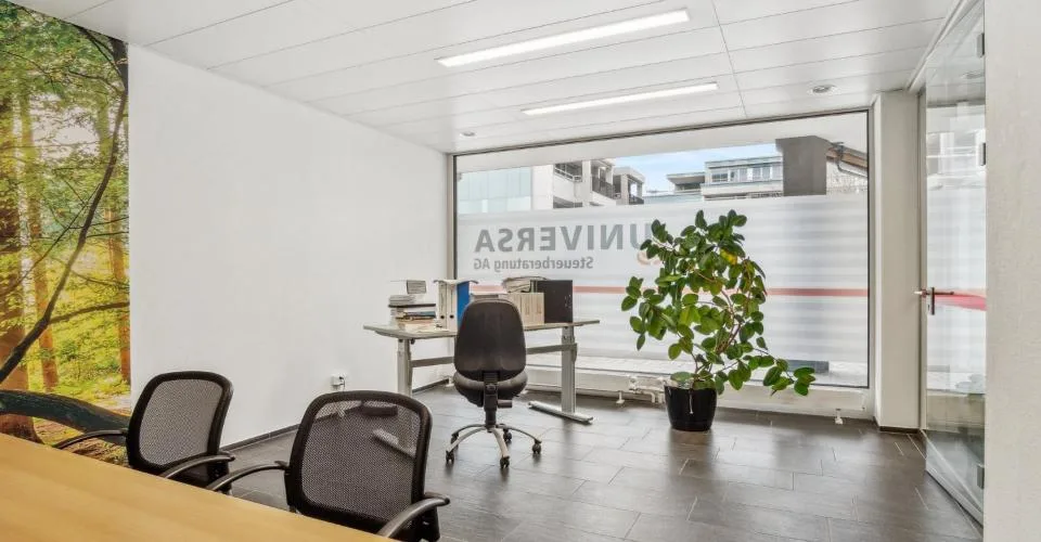 local commercial (91m2)