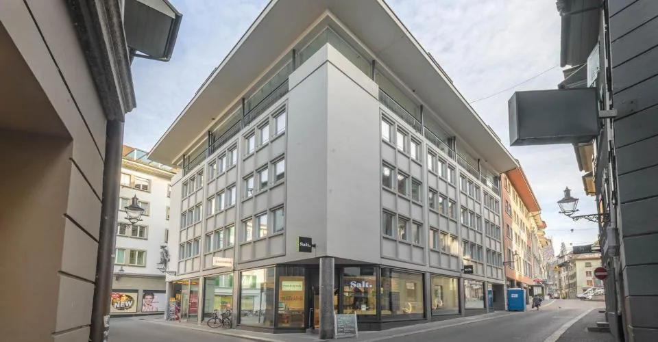 Vollausgebaute Fläche an Top-Lage