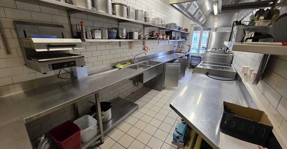 RESTAURANT A LOUER – Au Cœur de la Ville de Romont - plain-pied !
