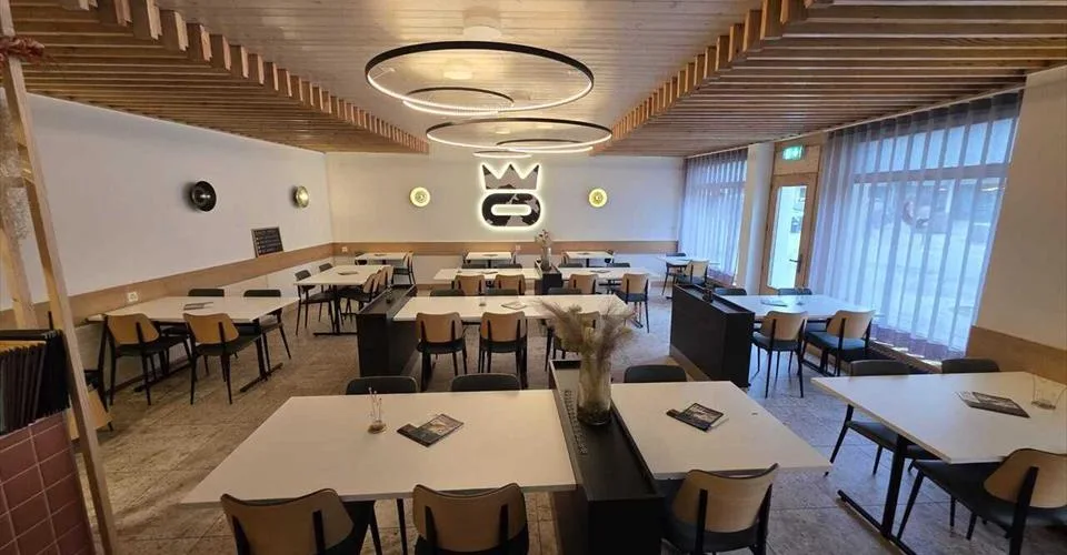 RESTAURANT A LOUER – Au Cœur de la Ville de Romont - plain-pied !