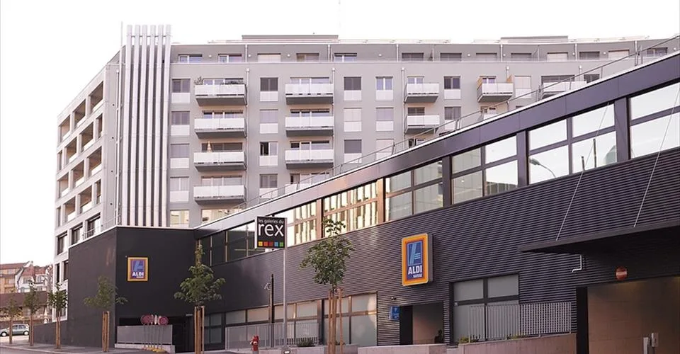 Opportunité rare : arcades commerciales au cœur du centre-ville !